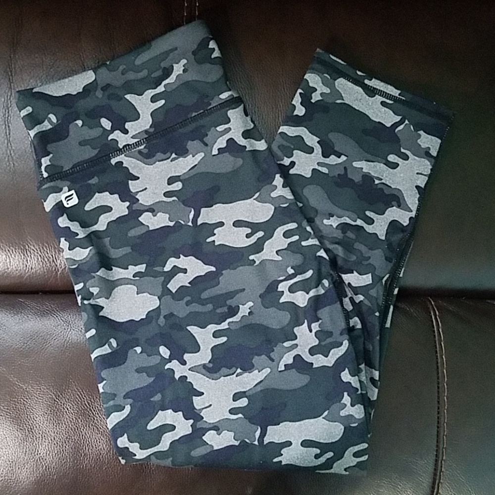 Fabletics Gym Capris